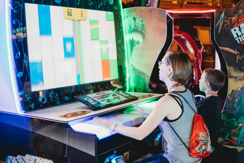 Great Wolf Lodge - Fun For All Ages! 10 Colorado lifestyle blogger, Amanda Seghetti, shares fun for all ages with a stay at the Great Wolf Lodge! Check it out now!